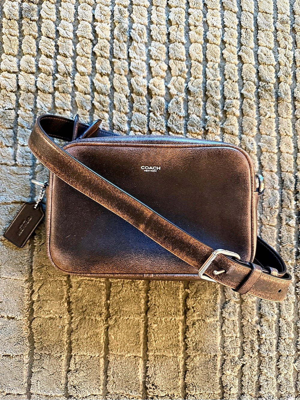 Coach Radio Camera Bag Loved Leather Crossbody EUC